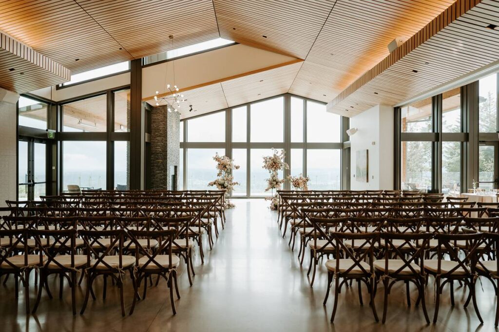 Amaterra Winery wedding in Portland Oregon with sweeping Willamette Valley views, terrace lawn ceremony, and skyline ballroom reception.