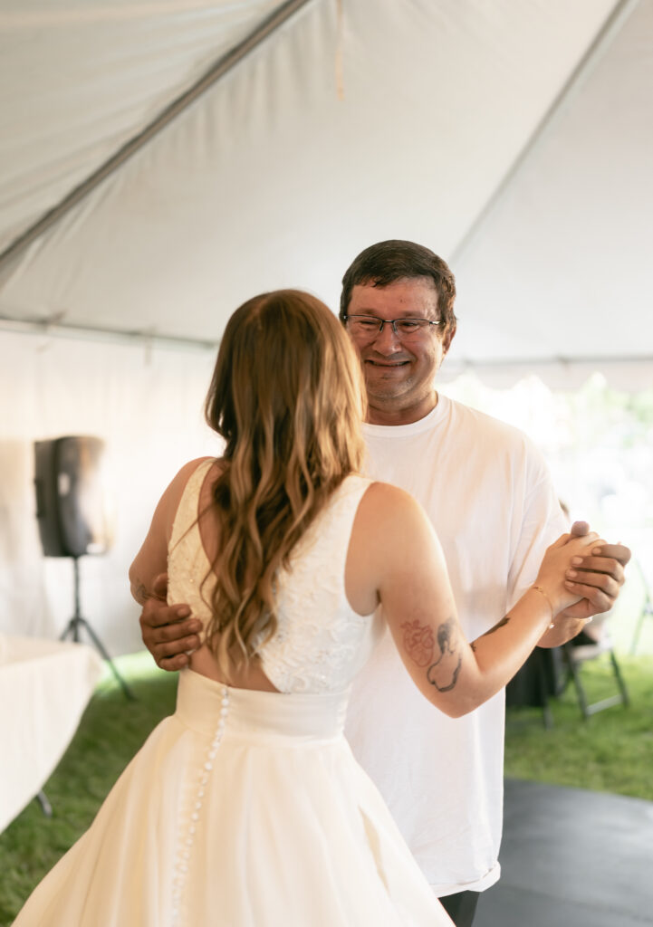 father daughter dance bend oregon wedding photography
