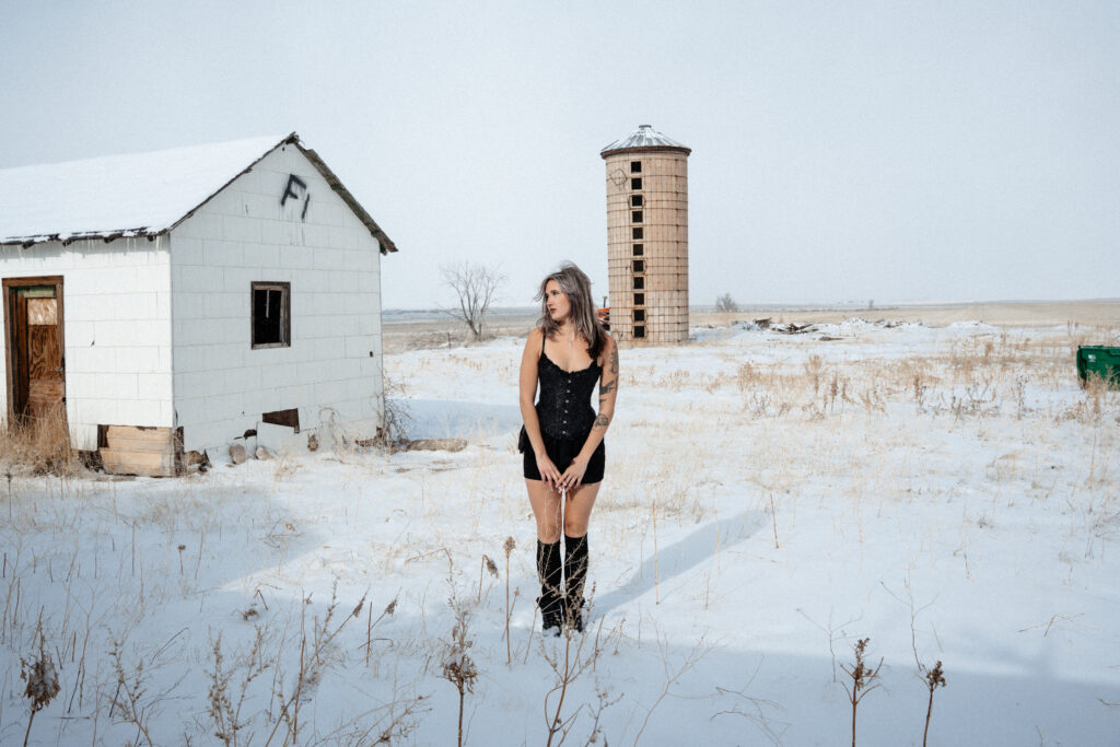 colorado portrait session in the snow 