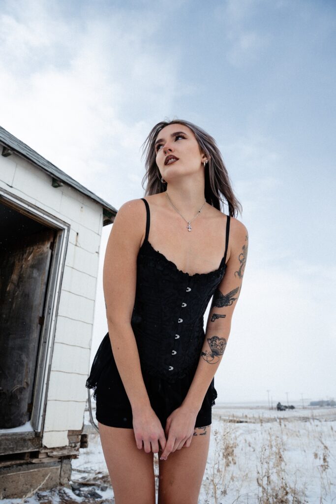 colorado portrait session in the snow 